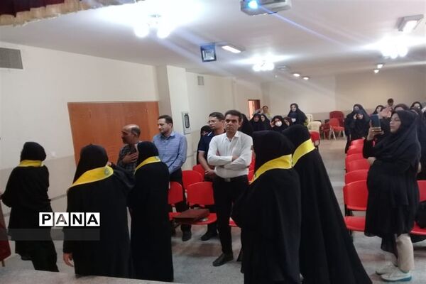 دوره مهارت‌های اجتماعی و سند تحول جدید سازمان دانش‌آموزی ویژه مربیان پیشتاز فلاورجان