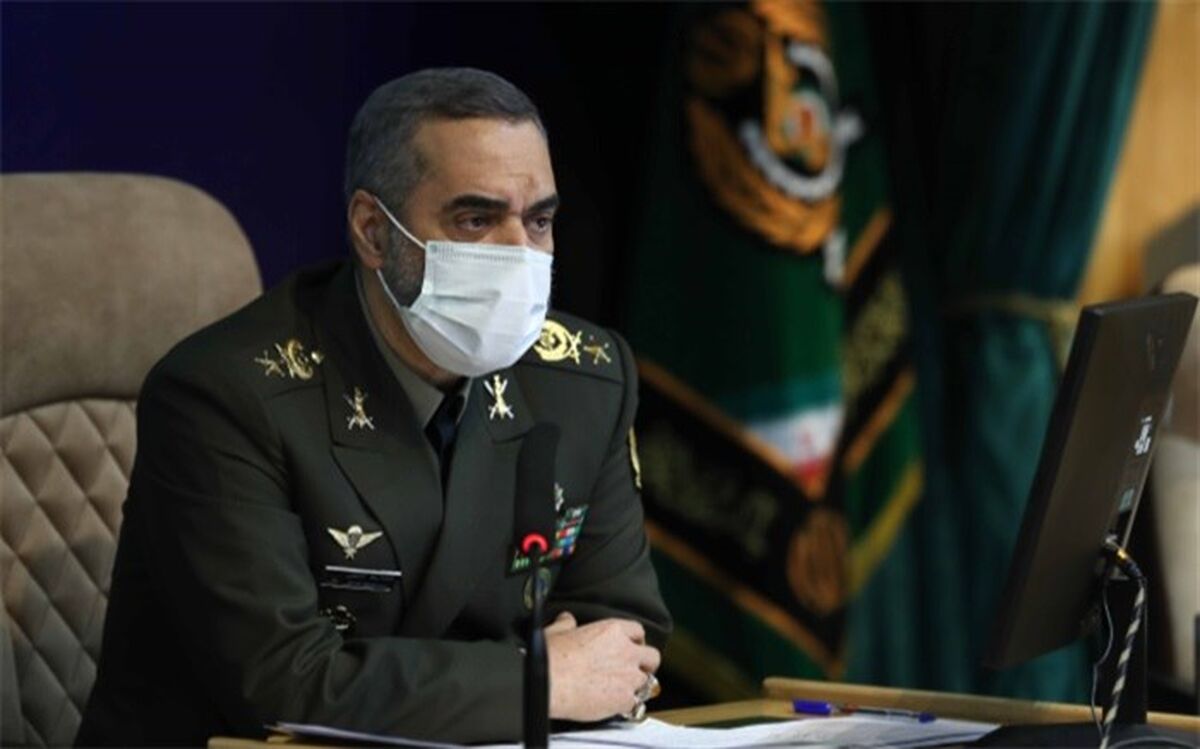 وزیر دفاع: تقویت توان رزم نیروهای مسلح مهمترین اولویت وزارت دفاع است