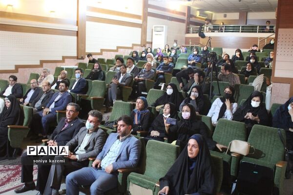 آیین تجلیل از نویسندگان بومی مازندران