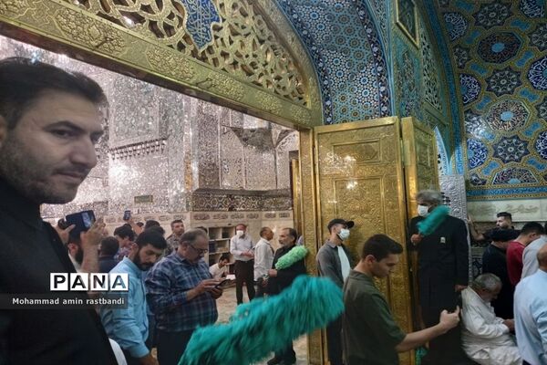 حال و هوای حرم رضوی از قربان تا غدیر