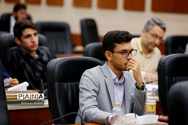 گردهمایی مجاهدان عرصه تربیت و تبیین