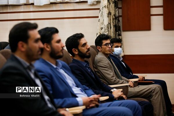 گردهمایی مجاهدان عرصه تربیت و تبیین-2