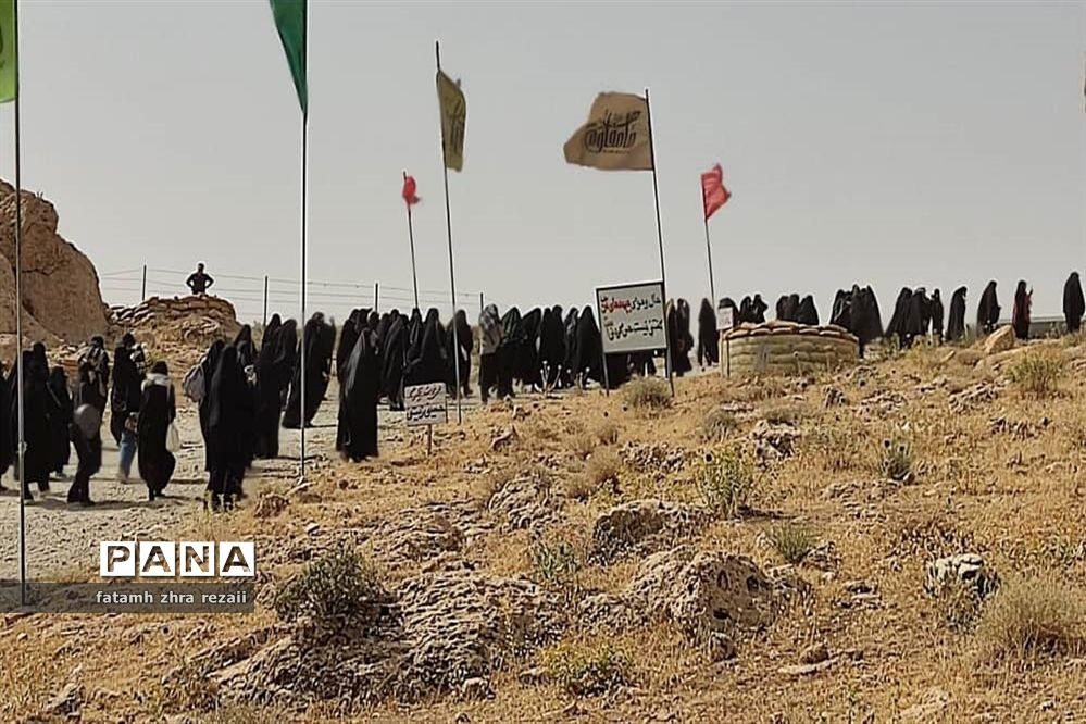 کاروان دانش‌آموزی راهیان نوراستان قزوین