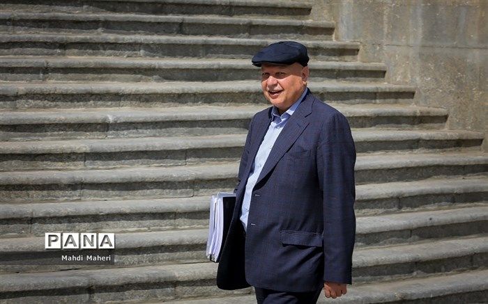 توضیح رئیس سازمان برنامه درباره اعتبارات قانون رتبه‌بندی معلمان