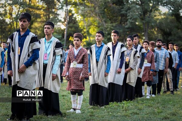صبحگاه بیست و یکمین اردوی کشوری دانش‌آموزان پسر عشایر
