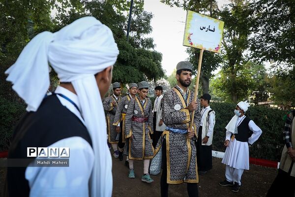صبحگاه بیست و یکمین اردوی کشوری دانش‌آموزان پسر عشایر