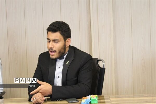 مراسم افتتاحیه مجلس دانش‌آموزی در آموزش و پرورش ناحیه 2 استان کرمان