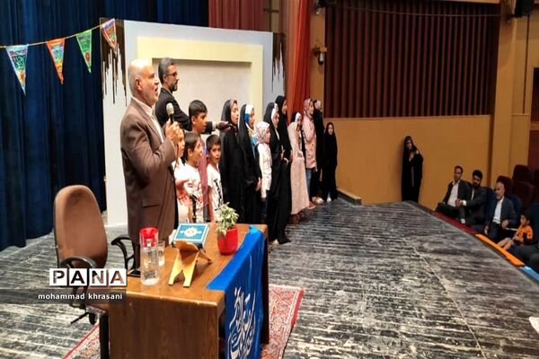 مراسم حفظ زیارت جامعه کبیر در شهرستان تاکستان
