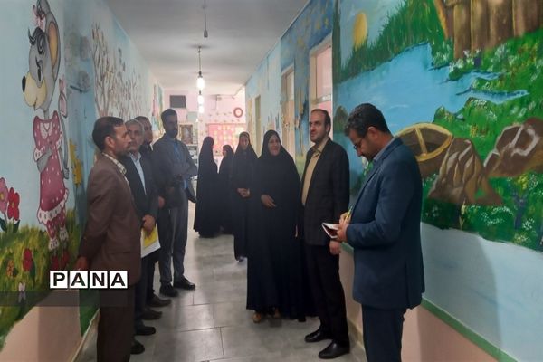 بازدید معاون پرورشی و فرهنگی اداره‌کل آموزش و پرورش استان اصفهان از مدارس شهرستان فریدن