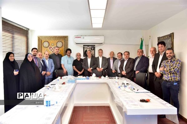 جلسه مجمع خیرین کشور