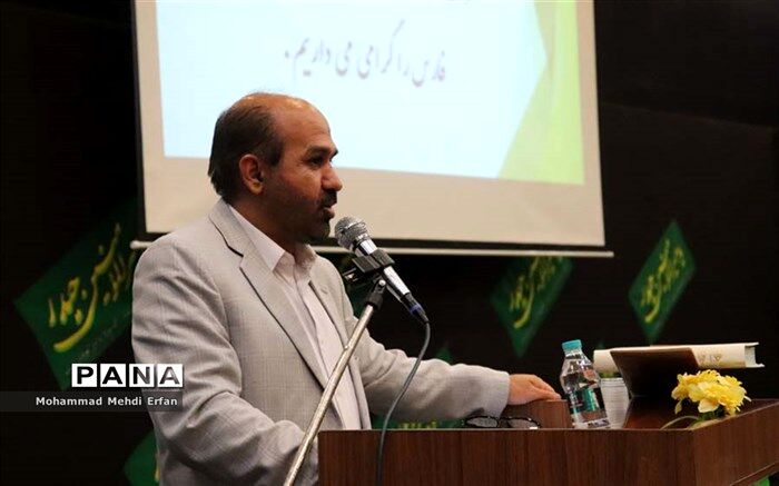 شعار اولویت پرورش برآموزش باید به عمل تبدیل شود