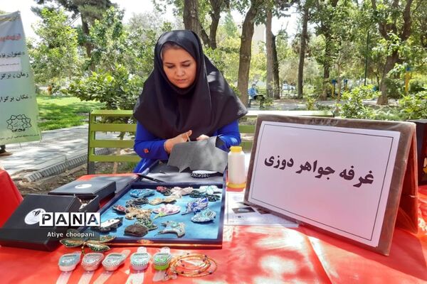 برگزاری ویژه برنامه عفاف و حجاب به همت سرای محله صاحب الزمان