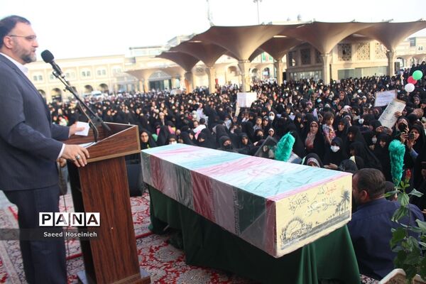تجمع بزرگ «شکوه حیا» در قم