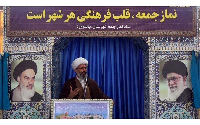 جریان غدیرخم مسئله اقامه امامت است