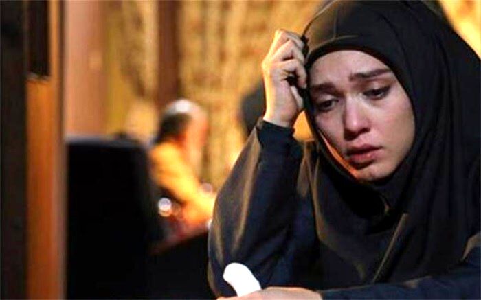 برملا شدن خبر ازدواج خانم بازیگر در شب فیروزه‌ای