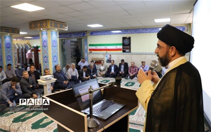 برگزاری مراسم جشن غدیر در اداره کل آموزش و پرورش استان کرمانشاه