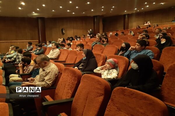 برگزاری کلاس‌های سرود دختران اسراء در فرهنگسرای خاوران