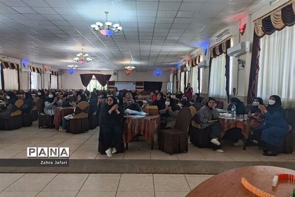 برگزاری مراسم جشن عید غدیر‌ در مدارس آباده