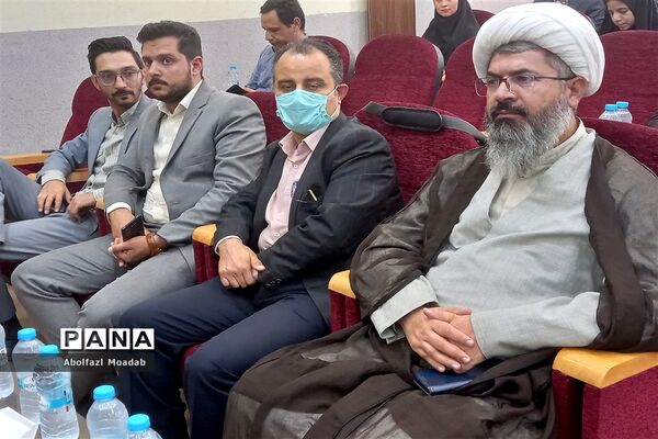 تجلیل از تولیدکنندگان بخش کشاورزی کاشمر و کوهسرخ
