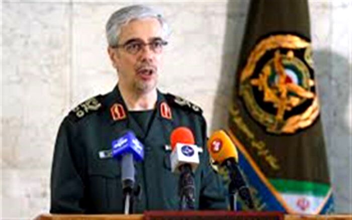 سرلشکر باقری: همواره با آینده‌نگری باید برای صحنه‌های گوناگون آماده باشیم
