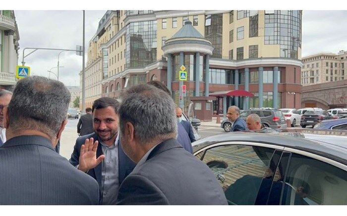 وزیر ارتباطات وارد مسکو شد