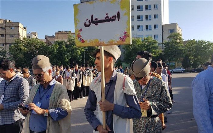 کسی که اولین بار به زیارت امام هشتم می‌رود، احساسش وصف‌کردنی نیست