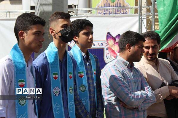 برپایی موکب مرکزی فرهنگیان و دانش‌آموزان استان فارس