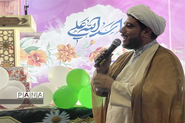 تجمع خانوادگی دانش‌آموزان پیشتاز دبیرستان تشکیلاتی وحدت در جشنواره طهورا