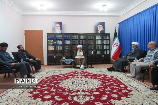 دیدار رئیس دفتر نظارت و بازرسی انتخابات با نماینده ولی فقیه