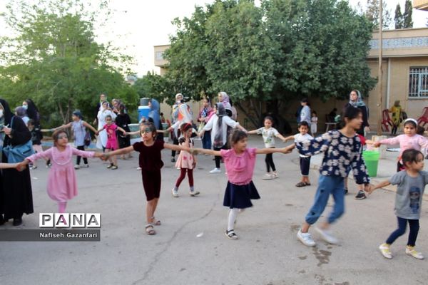 برگزاری جشنواره رنگ‌ها و آب‌ها ویژه کودکان در شیراز
