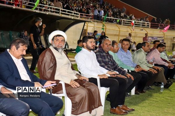 جشن بزرگ غدیر با اجرای سرود سلام فرمانده در امیدیه