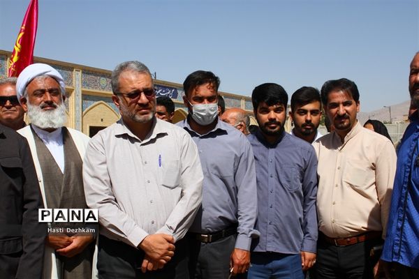 بازدید آیت‌آله دژکام، نماینده ولی فقیه در فارس و تولیت آستان شاهچراغ (ع) از موکب‌های سازمان دانش‌آموزی در حرم مطهر شاهچراغ (ع)