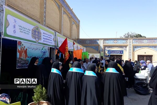 موکب فداییان ولایت سازمان دانش‌آموزی استان  فارس در روز عید غدیر خم