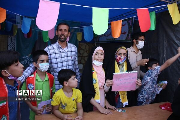 برپایی ۴ موکب توسط دانش‌آموزان پیشتاز سازمان دانش‌آموزی فارس در روز عید غدیر در حرم شاهچراغ (ع)