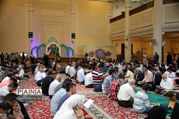 گرامیداشت عید امامت همراه با قرائت خطبه‌ غدیر و عقد اخوت در شیراز