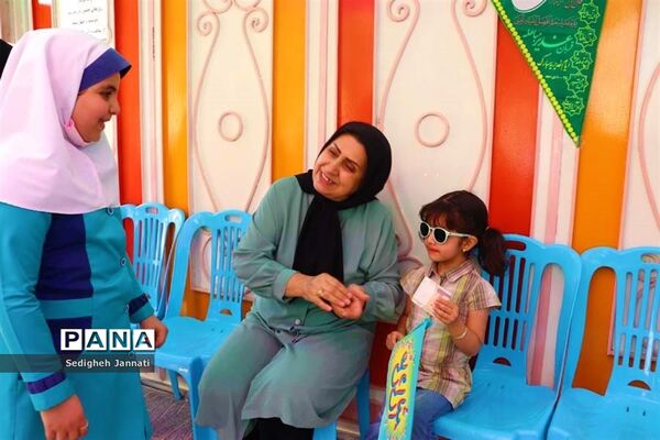 حضور پرشور دهه نودی‌های آباده در برپایی جشن عید غدیر