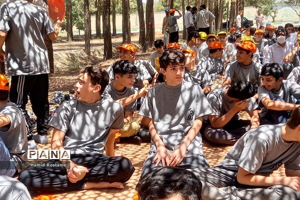 اردوی معرفتی دانش‌آموزان ملارد