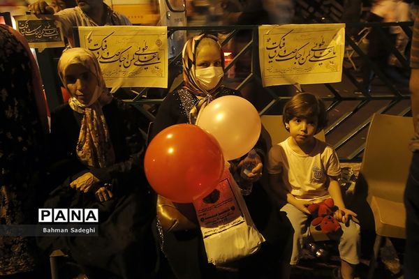 مهمونی ۱۰ کیلومتری به مناسبت عید سعید غدیرخم