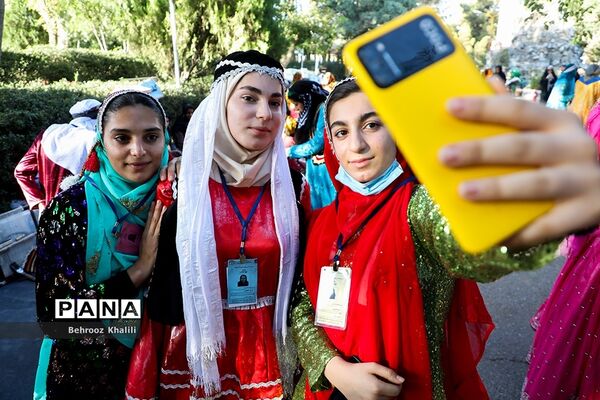 برگزاری جشنواره غذا  ویژه دانش‌آموزان دختر عشایر کشور