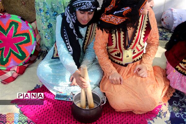 آشپزی دختران عشایر در جشنواره غذا
