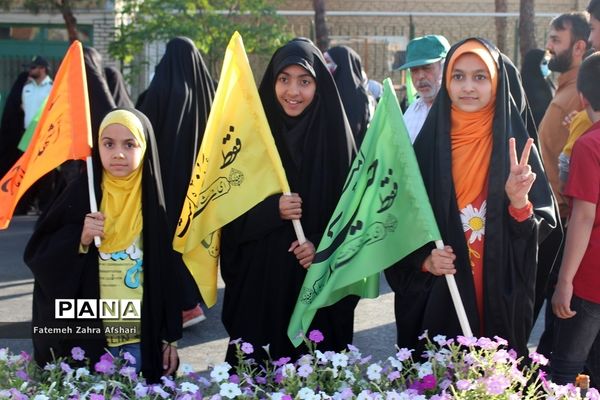 کاروان شادی و جشن پیاده‌روی غدیر تا ظهور در سمنان