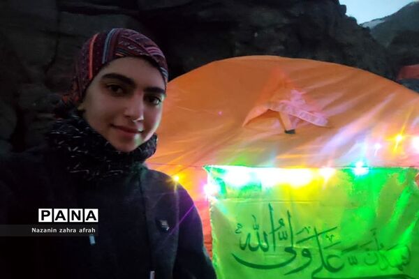 صعود خبرنگار پانای رودهن، به بام ایران