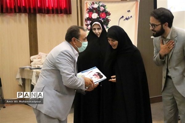 مراسم افتتاحیه اوقات فراغت تابستان و تجلیل از برگزیدگان مسابقات قرآن، عترت و نماز