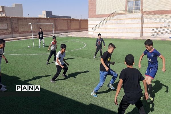 برگزاری کلاس‌های اوقات فراغت دانش‌آموزان در جو ادآباد