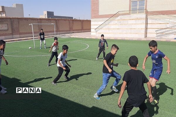 برگزاری کلاس‌های اوقات فراغت دانش‌آموزان در جو ادآباد