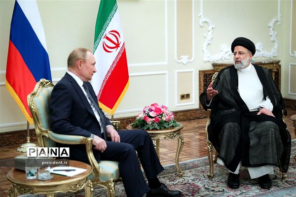 دیدار ولادیمیر پوتین با آیت‌الله رئیسی