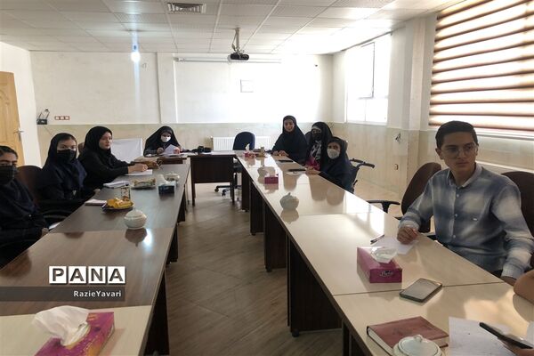 اولین نشست هیات رئیسه مجلس دانش‌آموزی خراسان شمالی