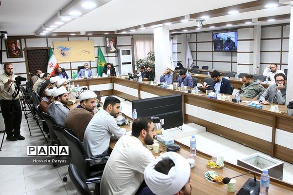 نشست مسئولان اتحادیه انجمن‌های اسلامی  در سازمان دانش آموزی کشور