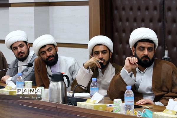 نشست مسئولان اتحادیه انجمن‌های اسلامی  در سازمان دانش آموزی کشور