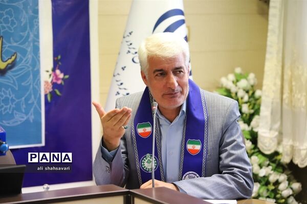 برگزاری شورای برنامه‌ریزی سازمان دانش‌آموزی همزمان با افتتاحیه مجلس دانش‌آموزی کرمانشاه